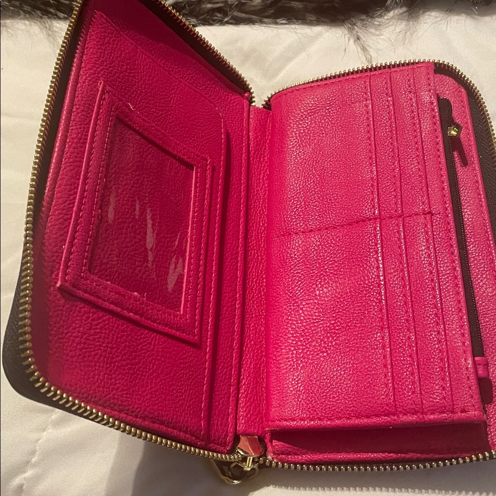 Betsey Johnson Black Faux Leather Wallet — White Paw Print Pattern - Picture 3 of 5